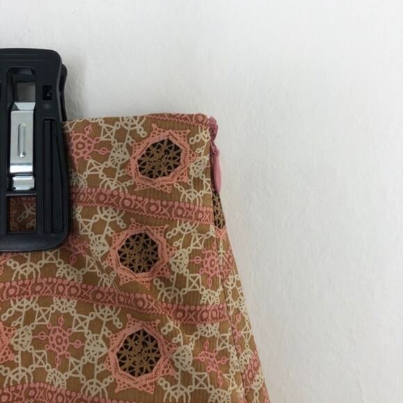 Tapemeasure Silk Pleated Geometric Skirt Size 10 - Picture 6 of 13